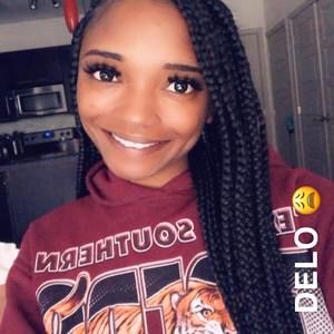 Meet your Posher, Delores